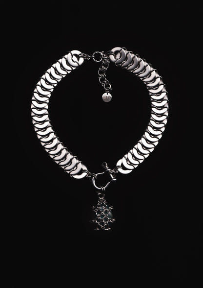 The Fishnet necklace